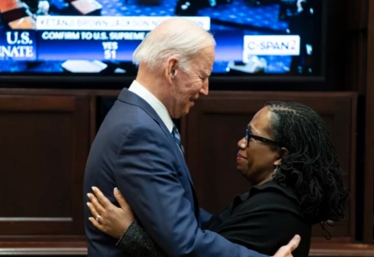 Историческо решение в Съединените щати Върховния съд на Съединените щати